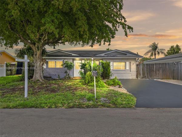 Palm-Aire Village, 3310 NW 66th St, Fort Lauderdale, Florida 33309, image 1