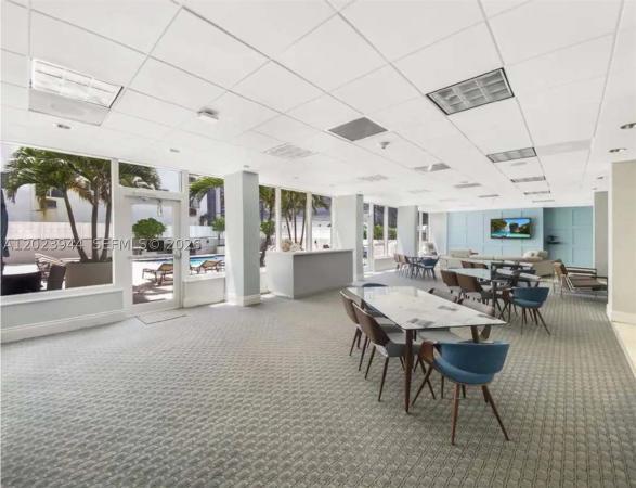 The Seasons, 209 N Fort Lauderdale Beach Blvd #5B, Fort Lauderdale, Florida 33304, image 3