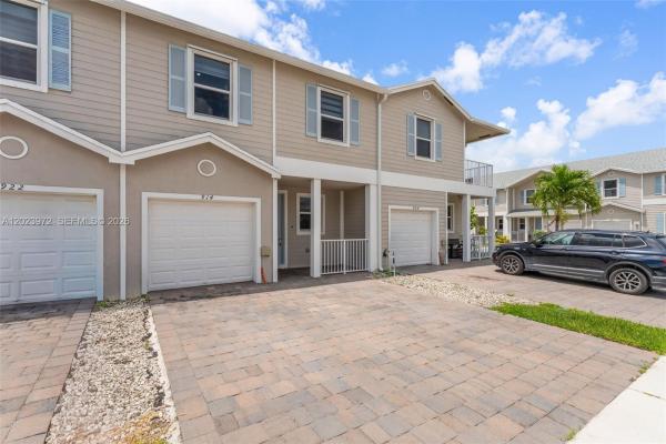 Hamilton Place, 914 SE 18th St, Homestead, Florida 33034, image 3