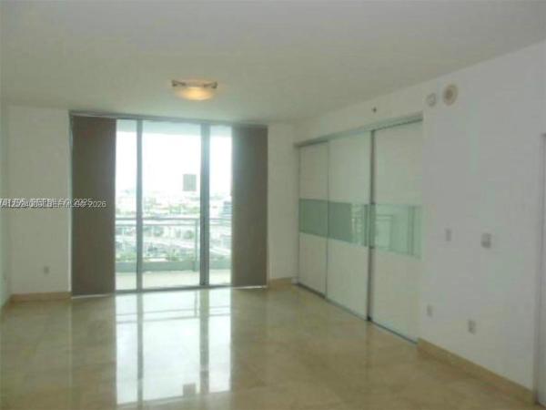 The Ivy At Riverfront, 90 SW 3rd St #1811, Miami, Florida 33130, image 2