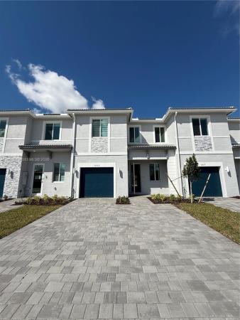 663 SE 13th Street Cir #., Homestead, Florida 33034, image 1