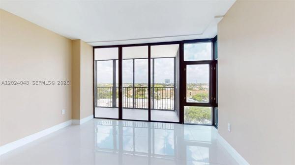 Bonavida, 20100 W Country Club Dr #801, Aventura, Florida 33180, image 3