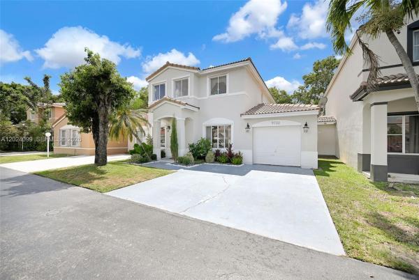 9732 SW 166th Ct, Unincorporated Dade County, Florida 33196, image 1