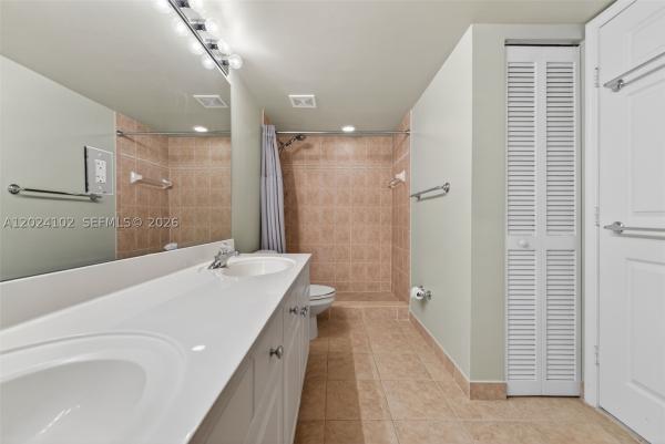 Sheridan Beach Club, 619 E Sheridan St #203, Dania Beach, Florida 33004, image 1