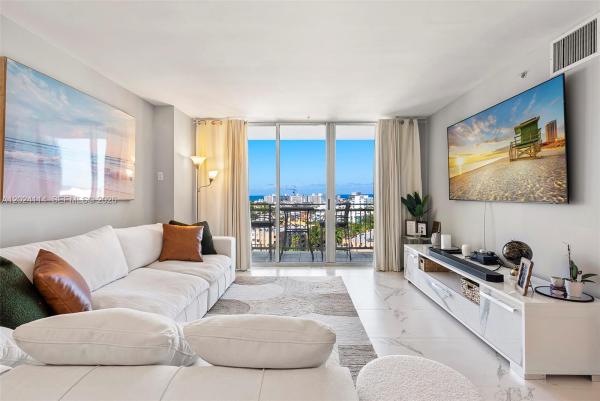 Yacht Club At Portofino, 90 Alton Rd #1405, Miami Beach, Florida 33139, image 1