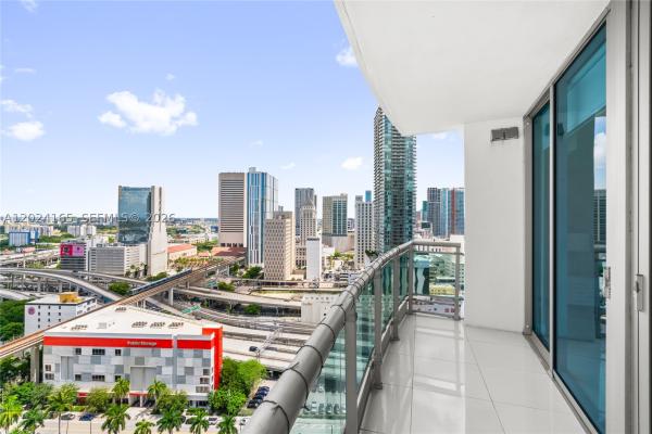 Wind, 350 S Miami Ave #2515, Miami, Florida 33130, image 3