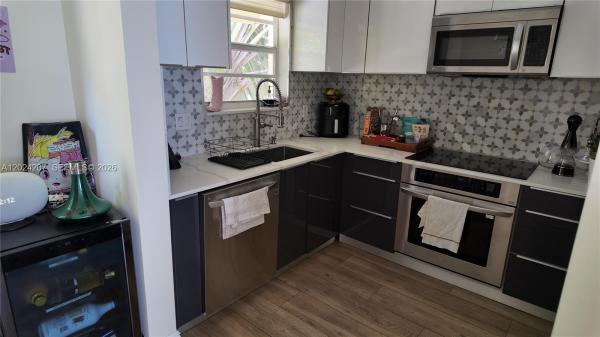 1535 Meridian, 1535 Meridian Ave #6, Miami Beach, Florida 33139, image 2