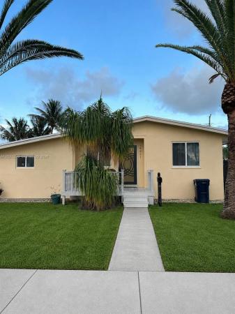 Cutler Ridge Manor Estates, 19921 Dothan Rd, Cutler Bay, Florida 33157, image 1