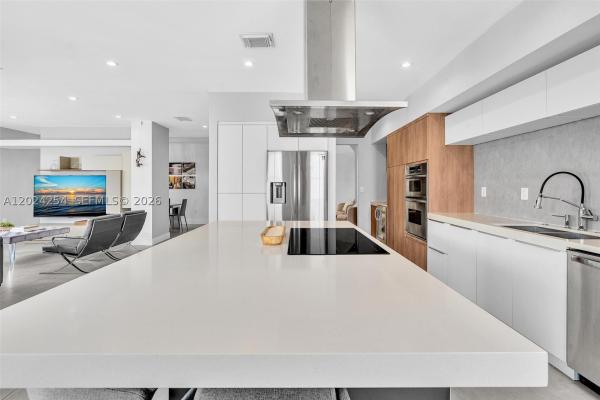 Biarritz, 11247 NW 47th Ln, Doral, Florida 33178, image 3