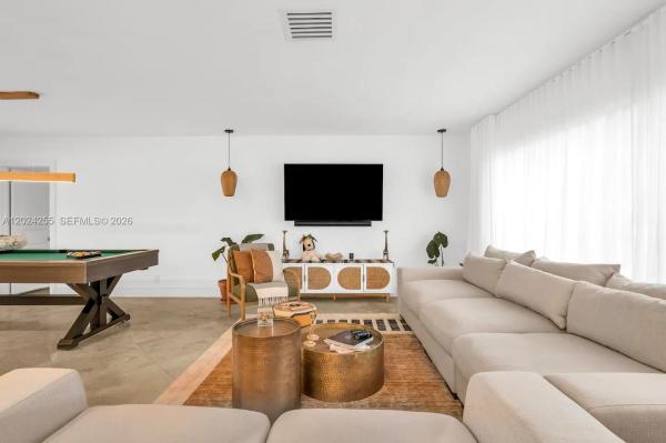 Coral Ridge Isles, 5250 NE 15th Ave, Fort Lauderdale, Florida 33334, image 2