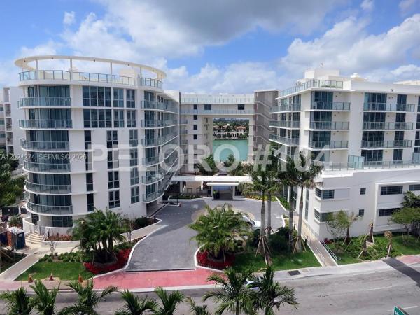 Peloro, 6620 Indian Creek Dr #104, Miami Beach, Florida 33141, image 1