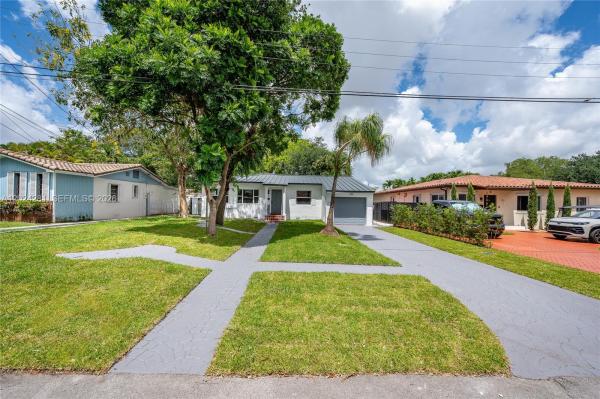 Hialeah Golf Course, 264 Navajo St, Miami Springs, Florida 33166, image 1