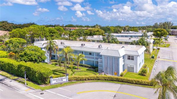 Sandalfoot South, 9780 N Marina Blvd #424, Boca Raton, Florida 33428, image 1