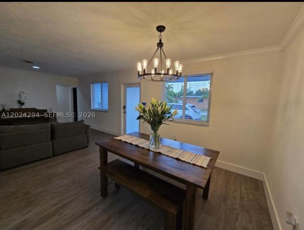 9591 SW 52nd Ter, Unincorporated Dade County, Florida 33165, image 2