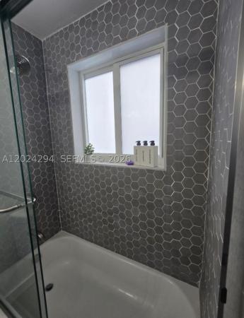 9591 SW 52nd Ter, Unincorporated Dade County, Florida 33165, image 3