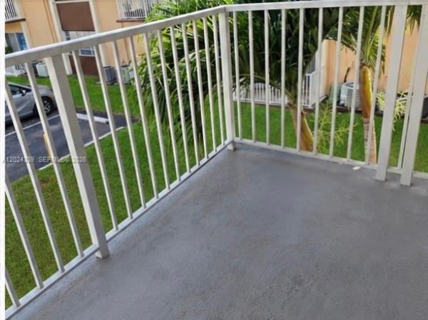 5401 SW 77th Ct #202E, Unincorporated Dade County, Florida 33155, image 2