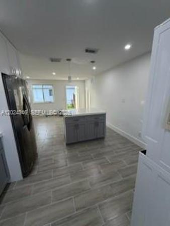 3515 SW 91st Ave, Unincorporated Dade County, Florida 33165, image 1
