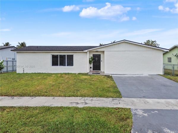 16912 SW 107th Pl, Unincorporated Dade County, Florida 33157, image 1