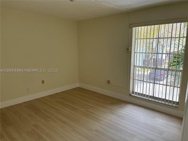 10744 N Kendall Dr #M-18, Unincorporated Dade County, Florida 33176, image 3