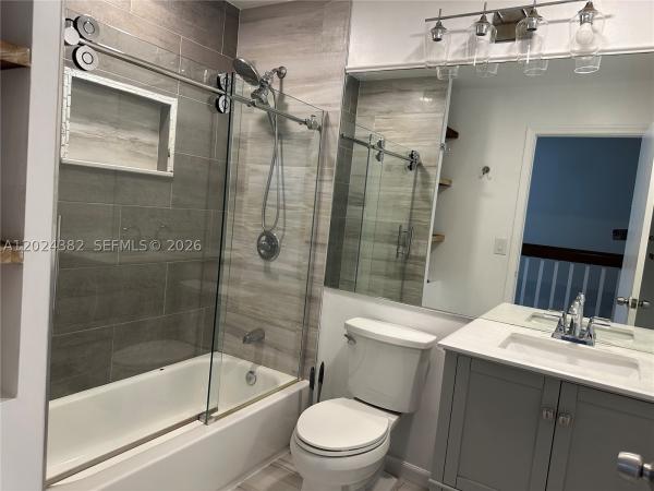 Isles Of Boca, 23228 Fountain Vw #D, Boca Raton, Florida 33433, image 2