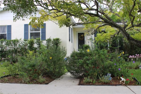 8450 SW 28th St, Unincorporated Dade County, Florida 33155, image 1