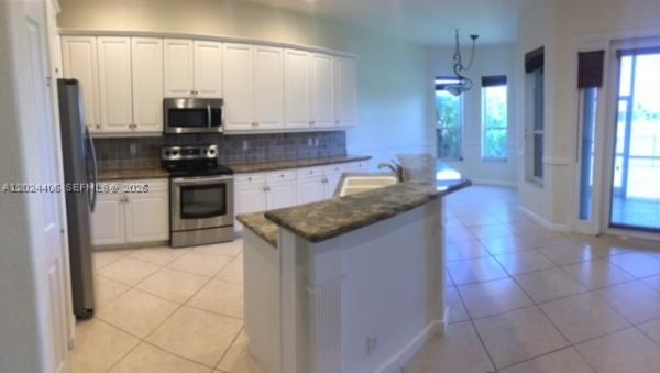 Heron Cove At Heron Bay, 12400 NW 78th Mnr, Parkland, Florida 33076, image 3