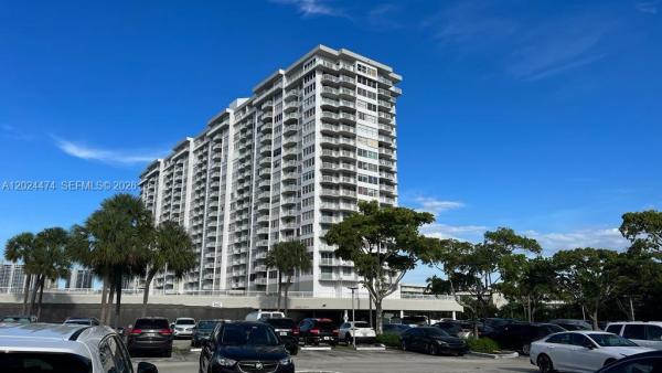 Del Prado, 18061 Biscayne Blvd #1404-2, Aventura, Florida 33160, image 1