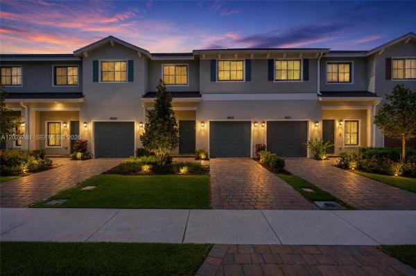 4825 Dillion St, Lake Worth, Florida 33463, image 1