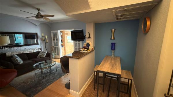 401 NE 16th Ave #2, Fort Lauderdale, Florida 33301, image 3