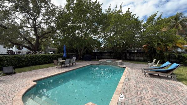 401 NE 16th Ave #2, Fort Lauderdale, Florida 33301, image 2