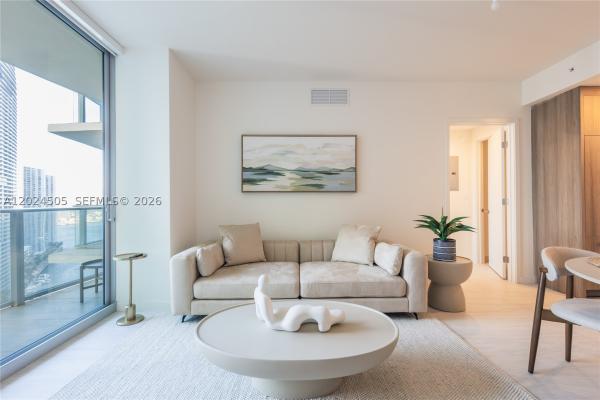 77 SE 5th St #2602, Miami, Florida 33131, image 1