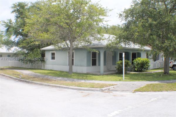 2121 NW 68th Ter, Unincorporated Dade County, Florida 33147, image 2