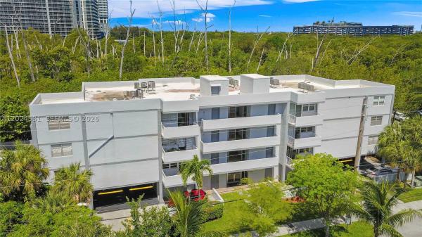 Eastern Parkview, 16518 NE 26th Ave #405, North Miami Beach, Florida 33160, image 2
