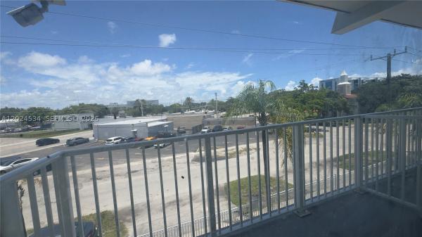 Marbella, 12890 NE 8th Ave #302, North Miami, Florida 33161, image 2