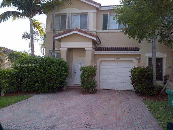 5702 NW 112th Ct, Doral, Florida 33178, image 1