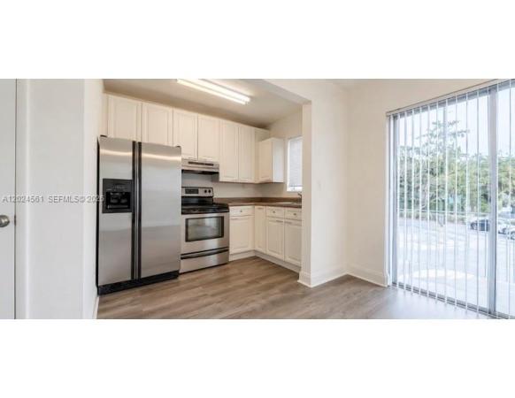 Aquarius Miami, 5960 NE 5th Ct #4, Miami, Florida 33137, image 2