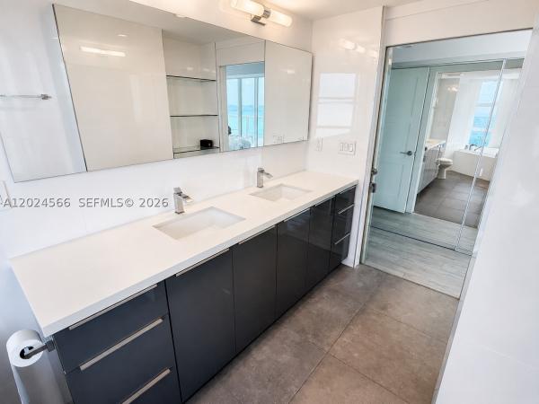 La Tour, 4201 Collins Ave #1503, Miami Beach, Florida 33140, image 2