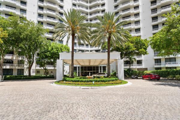 Parc Central Aventura East, 3300 NE 192nd St #1601, Aventura, Florida 33180, image 2