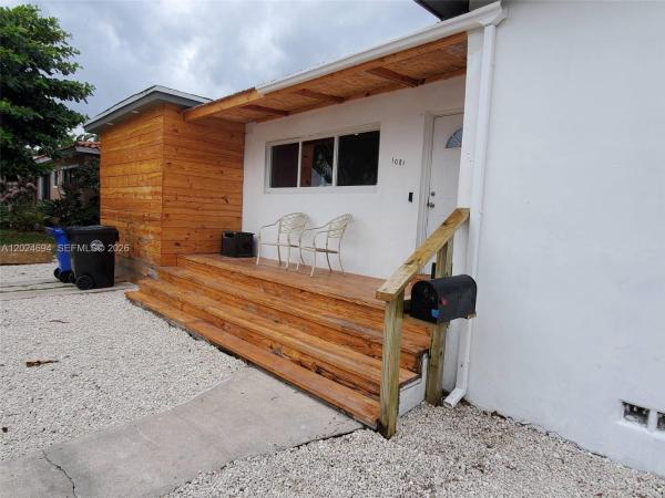 Monticello Park, 1081 NE 166th St, North Miami Beach, Florida 33162, image 1