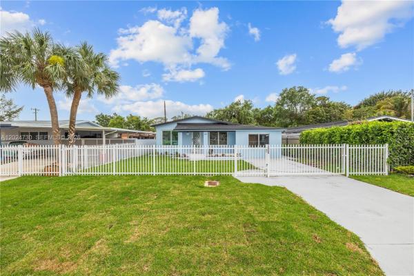 2520 NW 108th St, Unincorporated Dade County, Florida 33167, image 1