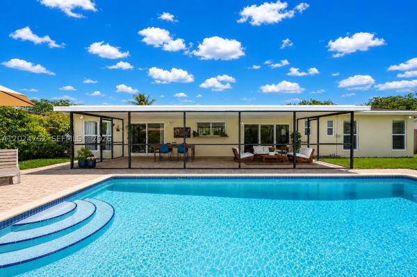 10240 SW 108th St, Unincorporated Dade County, Florida 33176, image 1
