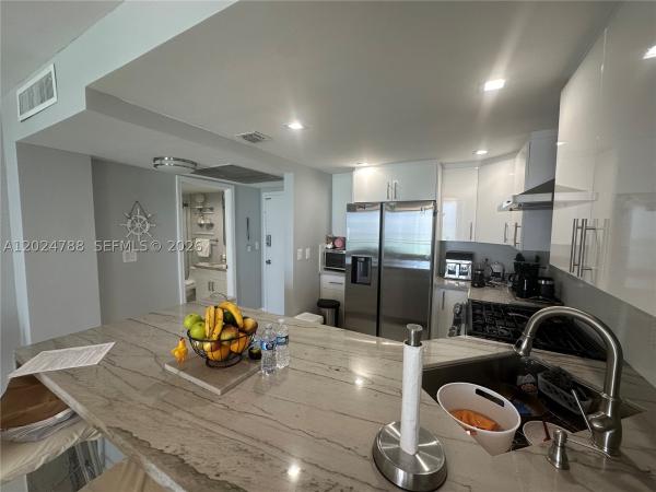 Parker Plaza Estates, 2030 S Ocean Dr #916, Hallandale Beach, Florida 33009, image 1