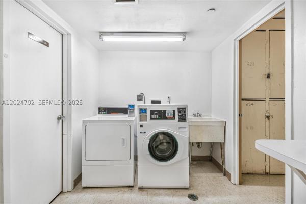 Coronado Tower 2, 20301 W Country Club Dr #825, Aventura, Florida 33180, image 2