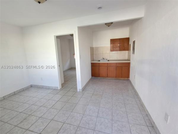 Royal Palm, 625 W Avenue A, Belle Glade, Florida 33430, image 3