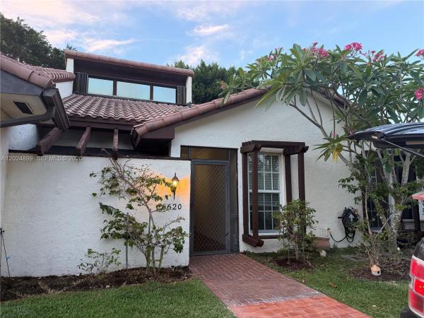 Tiburon 1, 6620 Tiburon Cir #3, Boca Raton, Florida 33433, image 1