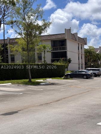 Greenglades, 8411 Forest Hills Dr #308, Coral Springs, Florida 33065, image 3