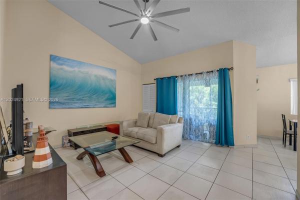 14018 SW 91st Ter, Unincorporated Dade County, Florida 33186, image 2