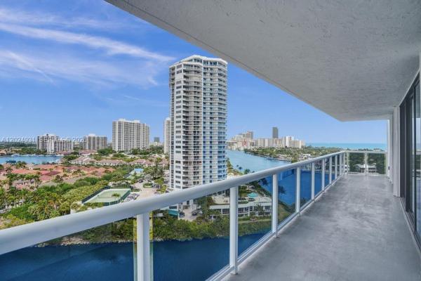 Waterview 2, 20515 E Country Club Dr #1641, Aventura, Florida 33180, image 1