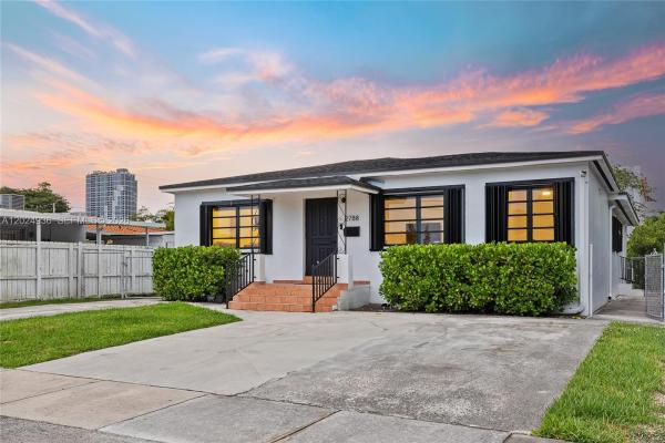 Silver Bluff Gardens, 2788 SW 33rd Ct #A, Miami, Florida 33133, image 1
