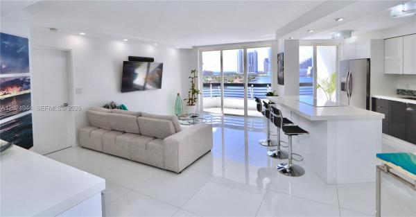Mystic Pointe Tower 300, 3600 Mystic Pointe Dr #1115, Aventura, Florida 33180, image 1
